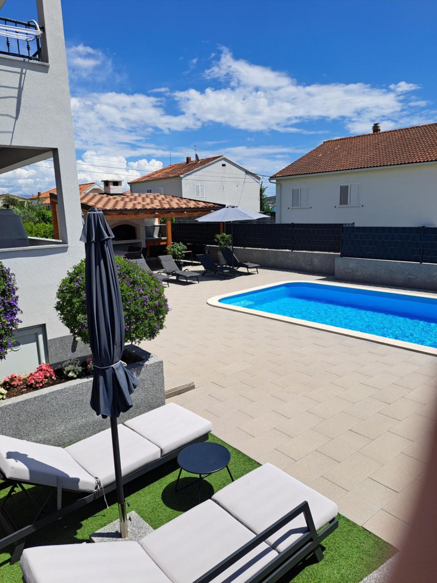 Villa Apartment Aa 2 Trogir Exterior foto